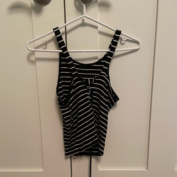 AEO first essentials small - Picture 2 of 2